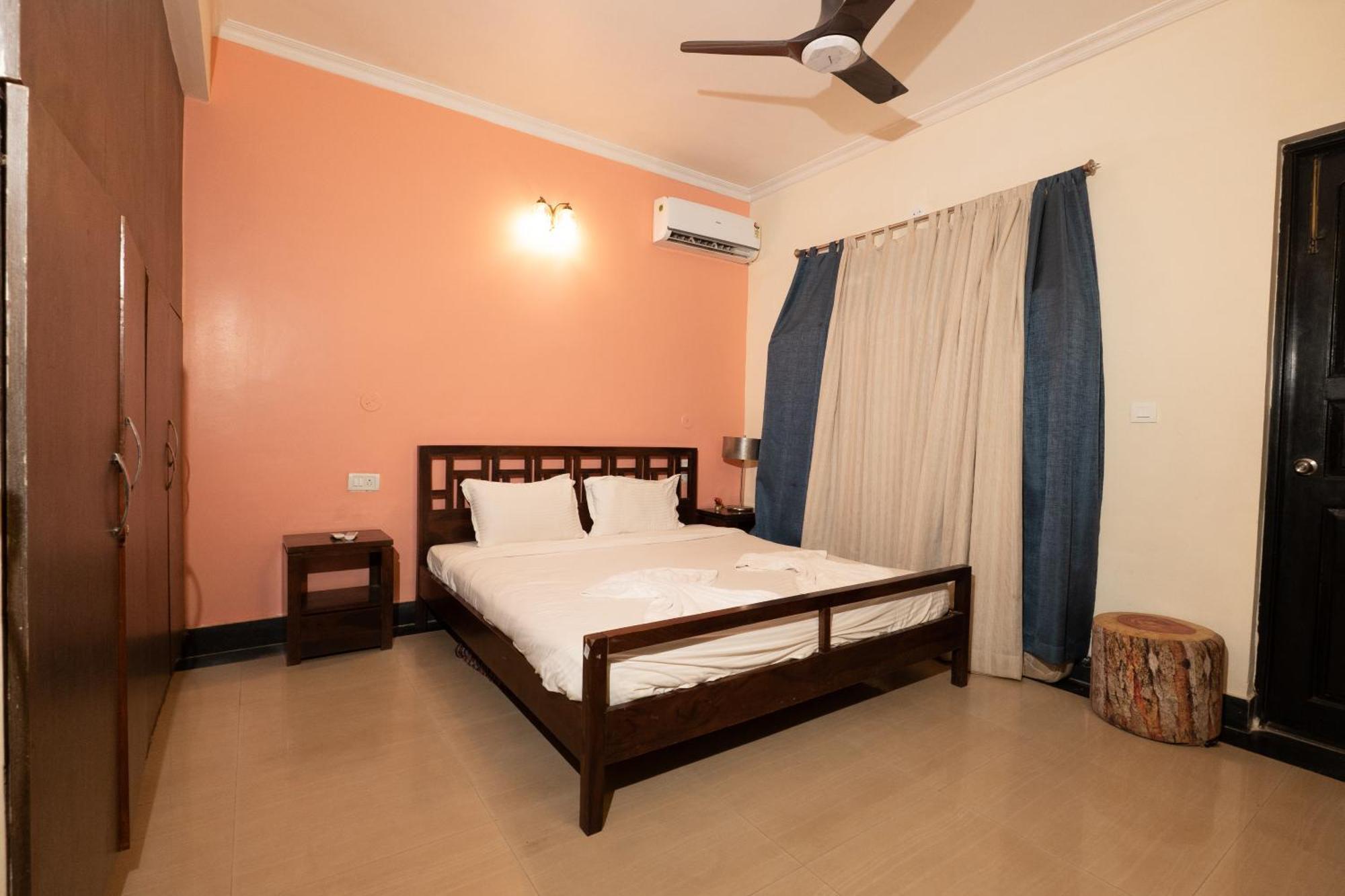 Villa M - Lagoon 4 Calangute 3Bhk Pool Facing, Breakfast Included Старый Гоа Экстерьер фото