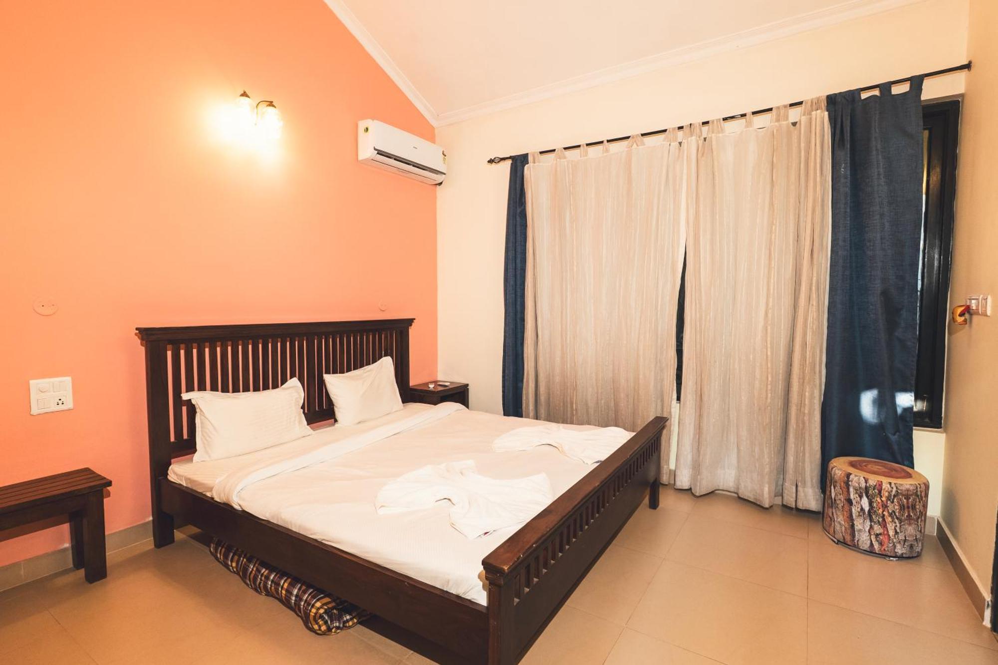 Villa M - Lagoon 4 Calangute 3Bhk Pool Facing, Breakfast Included Старый Гоа Экстерьер фото